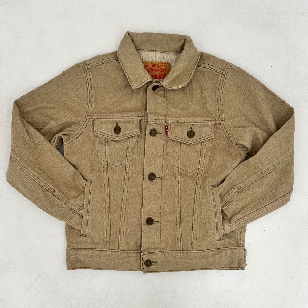 Levi Strauss Co. Boys Size M‎ Trucker Jacket Beige Denim Flap Pockets NWOT